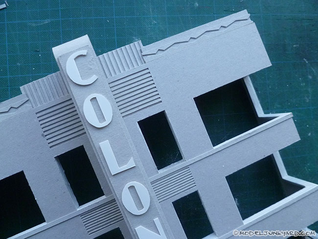 Post image for Making the facade of Miami’s Colony Hotel in 1:43 scale – #2 Windows and details
