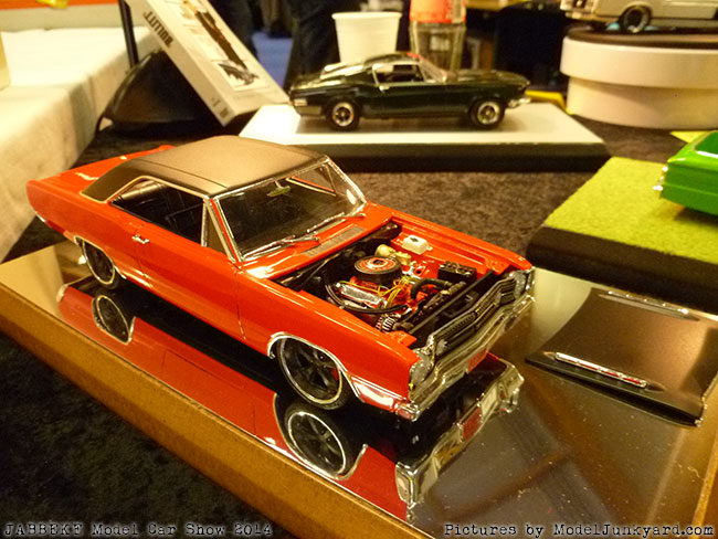 jabbeke-2014-on-the-road-scale-model-car-show-american-cars-028