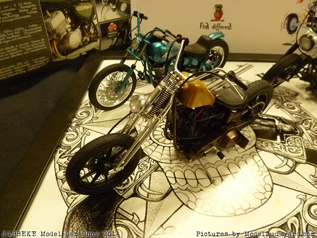 jabbeke-2014-on-the-road-scale-model-car-show-bikes-029