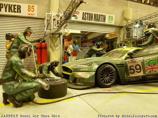 jabbeke-2014-on-the-road-scale-model-car-show-dioramas-009