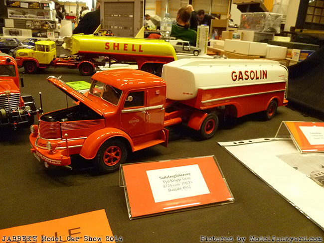 jabbeke-2014-on-the-road-scale-model-car-show-trucks-rigs-trailers039