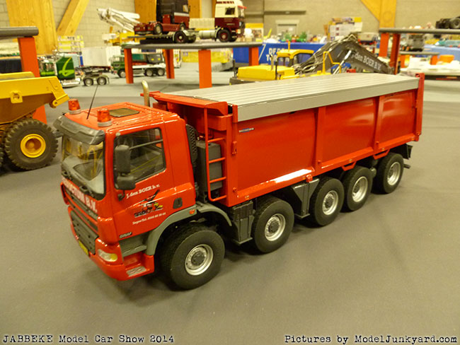 jabbeke-2014-on-the-road-scale-model-car-show-trucks-rigs-trailers228