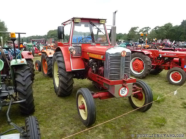 machine-club-kempen-belgium-vintage-tractor-098