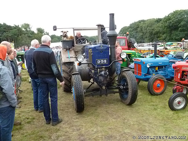 machine-club-kempen-belgium-vintage-tractor-107