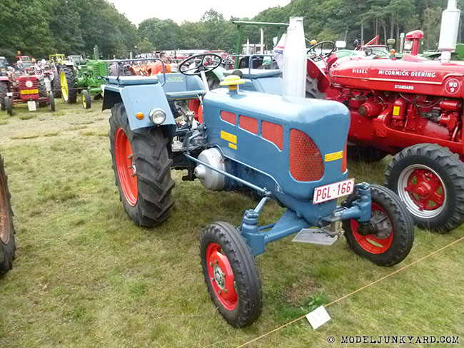 machine-club-kempen-belgium-vintage-tractor-110
